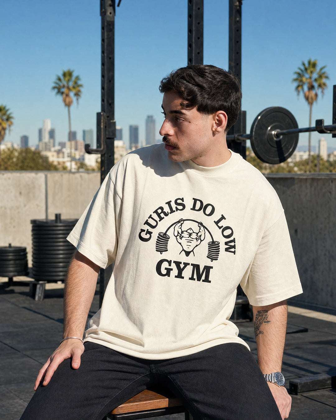 Camiseta Oversized - Guris Gym Offwhite