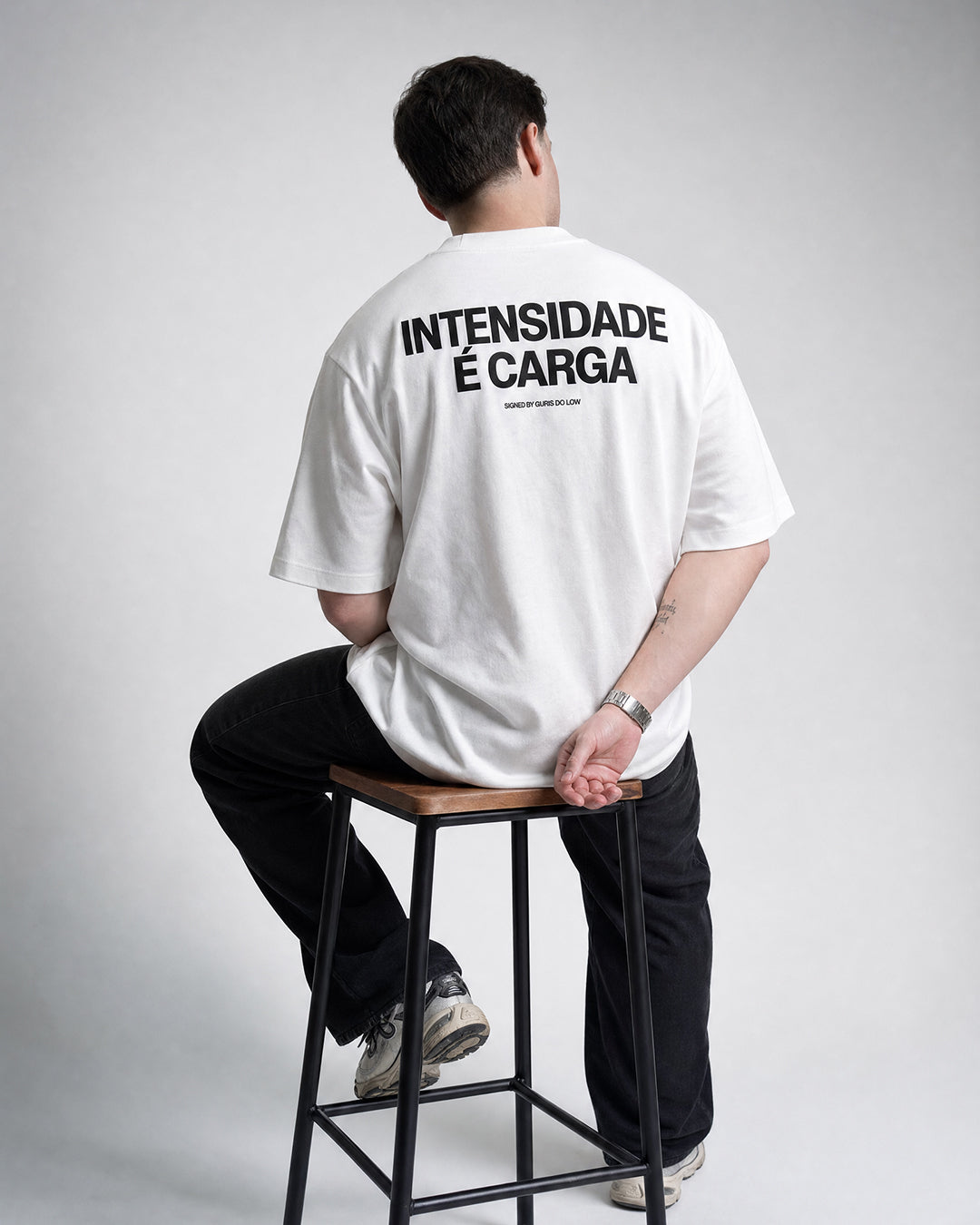 Camiseta Oversized Intensidade é Carga - Offwhite