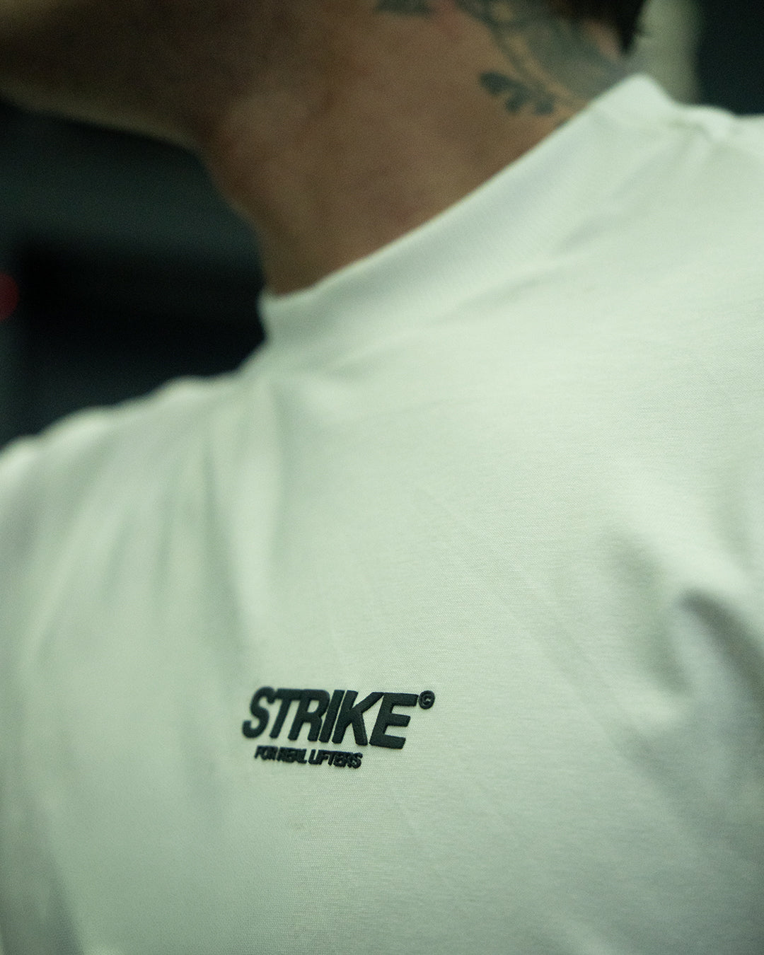 Camiseta Oversized Intensidade é Carga - Offwhite