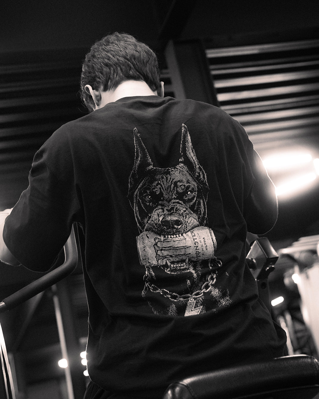 Camiseta Oversized - Monster Dobermann